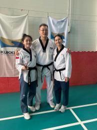 Taekwondisti naberali nové trendy na seminári- poomsae s majstrom Lee!